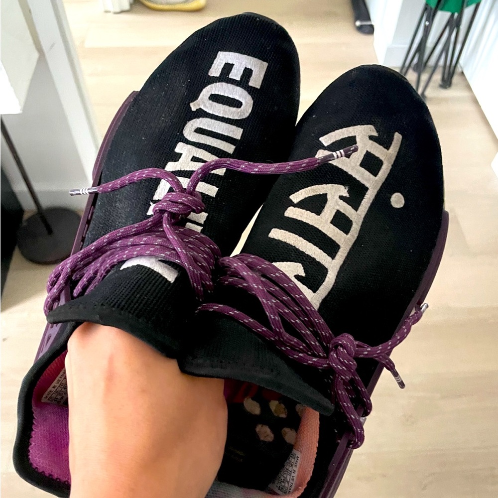 Human Race Holi Festival Size 11 Authentic